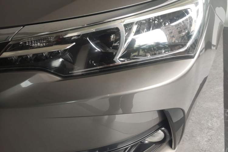 Used Toyota Corolla 2017 Revised Version 1.2T S-CVT GL Left Front Headlight