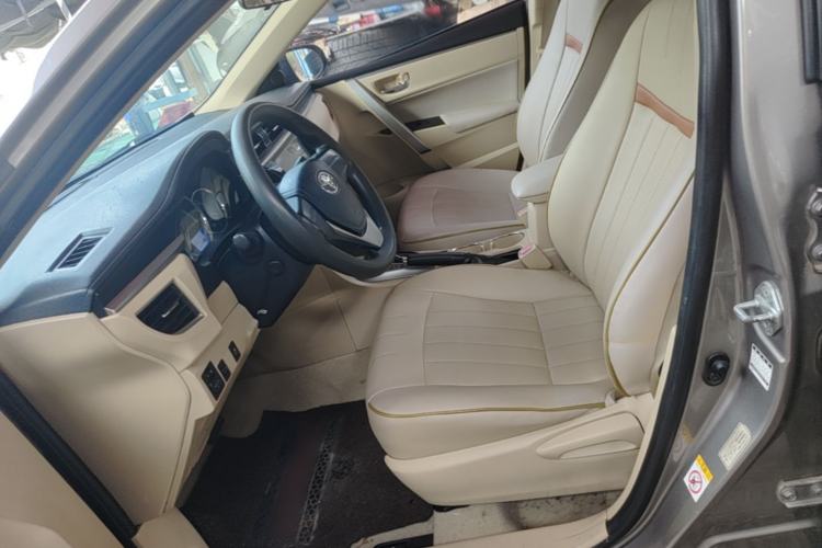 Used Toyota Corolla 2017 1.2T CVT GL Left Front Seat