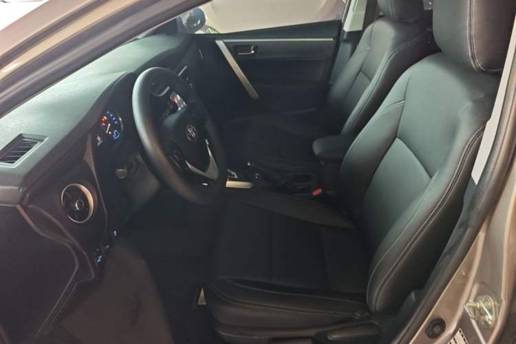 Used Toyota Corolla 2017 Revised Version 1.2T S-CVT GL-i Left Front Seat
