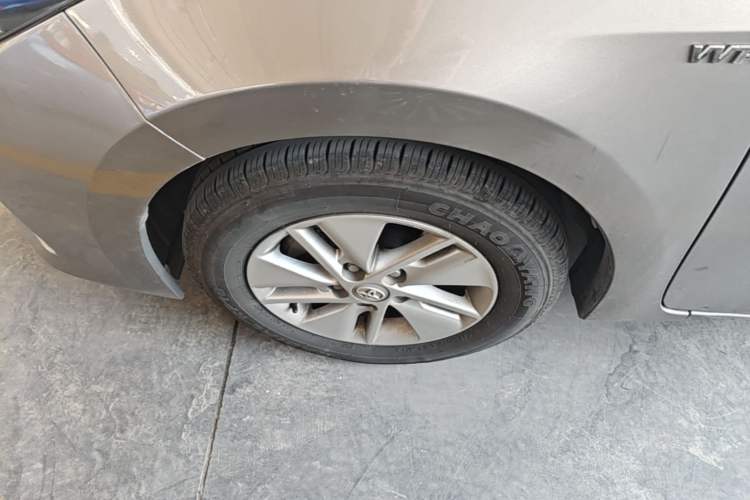 Used Toyota Corolla 2017 Revised Version 1.6L S-CVT GL Left Front Wheel Hub
