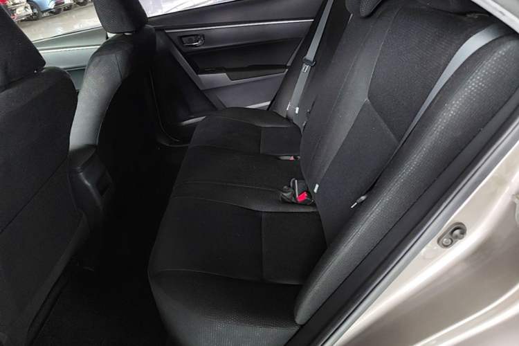 Used Toyota Corolla 2017 1.6L CVT GL Left Rear Seat