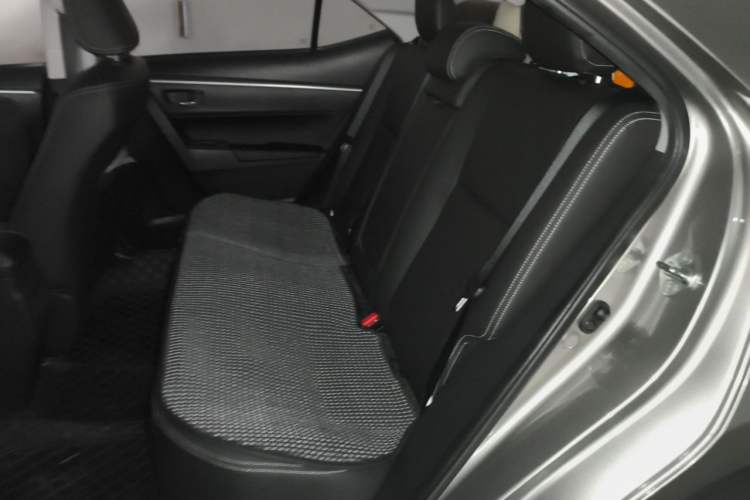 Used Toyota Corolla 2017 Revised Version 1.2T S-CVT GL-i Left Rear Seat