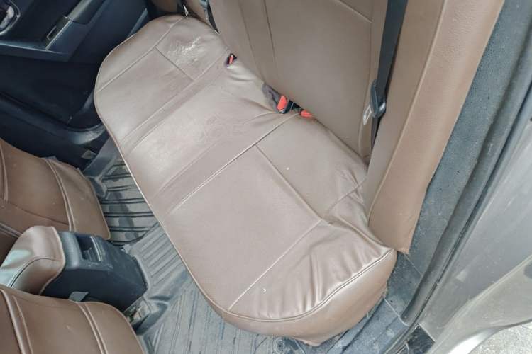 Used Toyota Corolla 2017 Revised Dual-Engine 1.8L E-CVT Leading Edition Left Rear Seat