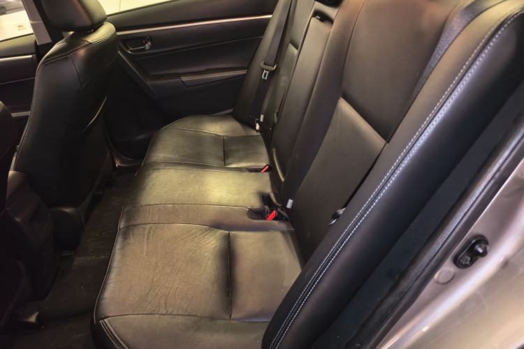 Used Toyota Corolla 2017 Revised Dual-Engine 1.8L E-CVT Elite Edition Left Rear Seat