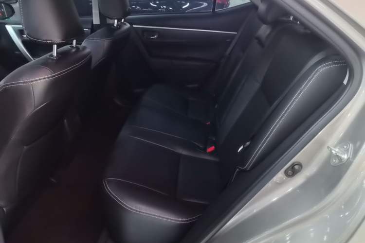 Used Toyota Corolla 2017 Revised Version 1.2T S-CVT GL-i Left Rear Seat