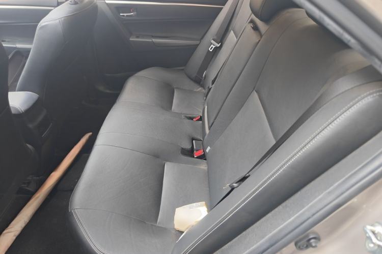 Used Toyota Corolla 2017 Revised Dual-Engine 1.8L E-CVT Elite Edition Left Rear Seat