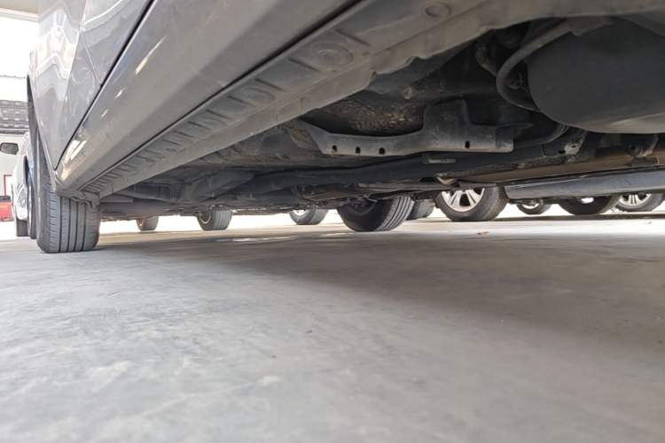 Used Toyota Corolla 2017 Revised Version 1.6L S-CVT GL Left Side Sill