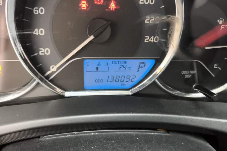 Used Toyota Corolla 2017 Revised Version 1.2T S-CVT GL Odometer Close Up