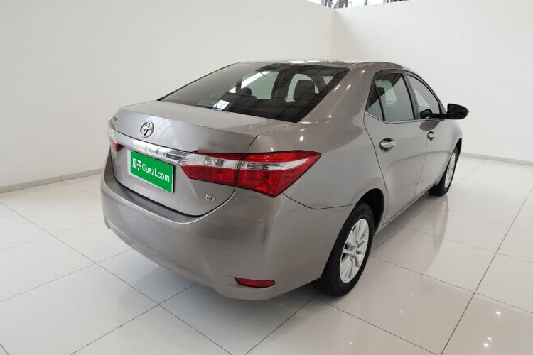 Used Toyota Corolla 2017 1.6L CVT GL Rear Right 45 Deg
