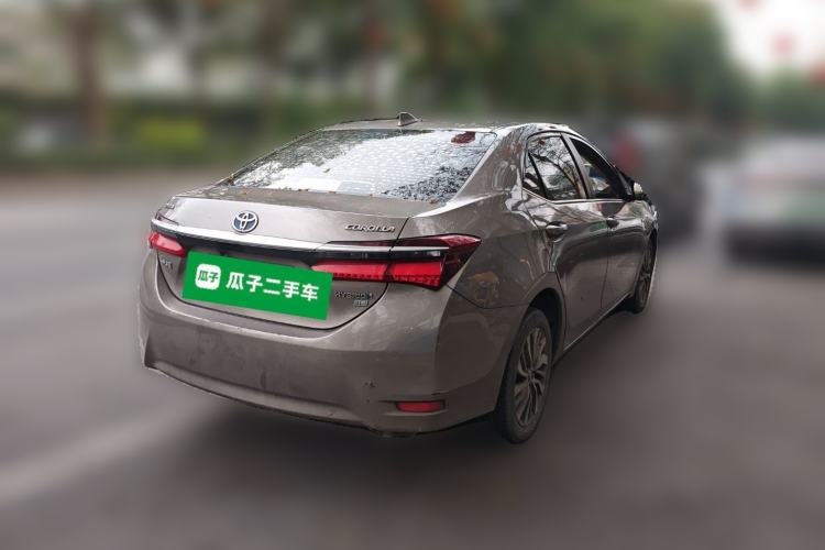 Used Toyota Corolla 2017 Revised Dual-Engine 1.8L E-CVT Leading Edition Rear Right 45 Deg