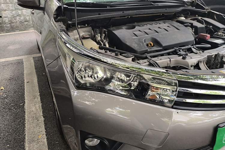 Used Toyota Corolla 2017 Revised Version 1.6L S-CVT GL Right Front Headlight