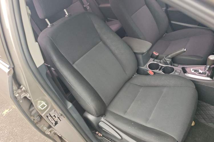 Used Toyota Corolla 2017 Revised Version 1.2T S-CVT GL Right Front Seat
