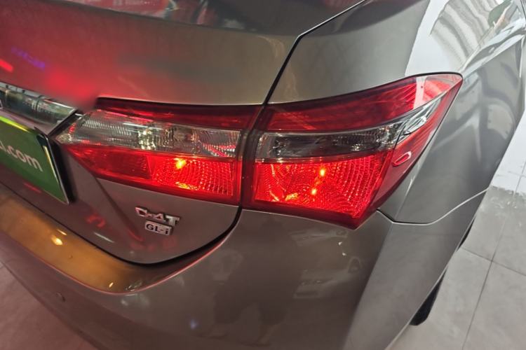 Used Toyota Corolla 2017 Revised Version 1.2T S-CVT GL-i Right Rear Taillight