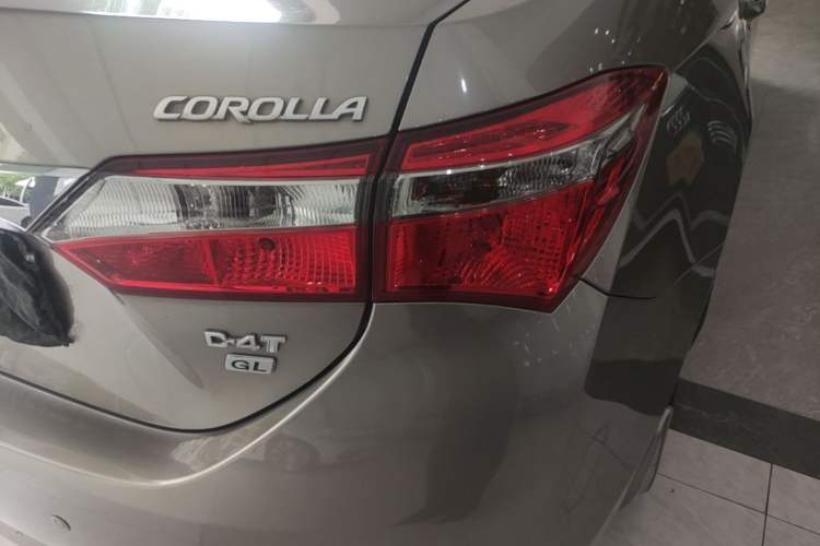 Used Toyota Corolla 2017 Revised Version 1.2T S-CVT GL Right Rear Taillight