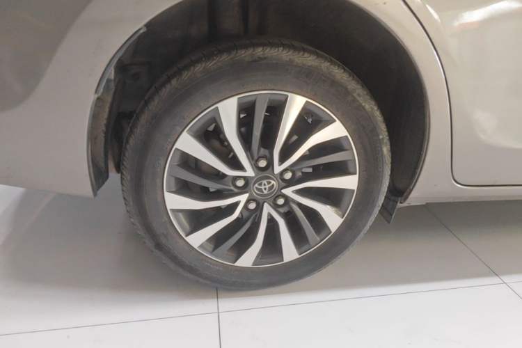 Used Toyota Corolla 2017 Revised Dual-Engine 1.8L E-CVT Leading Edition Right Rear Wheel Hub