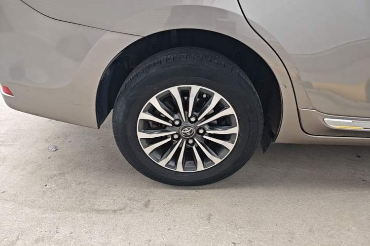Used Toyota Corolla 2017 Revised Version 1.2T S-CVT GL-i Right Rear Wheel Hub