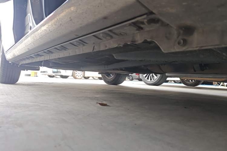 Used Toyota Corolla 2017 Revised Version 1.6L S-CVT GL Right Side Sill