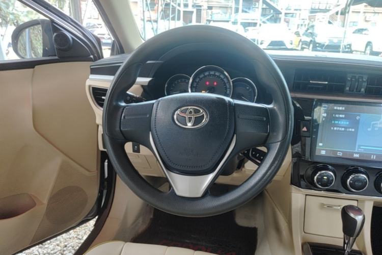 Used Toyota Corolla 2017 1.2T CVT GL Steering Wheel