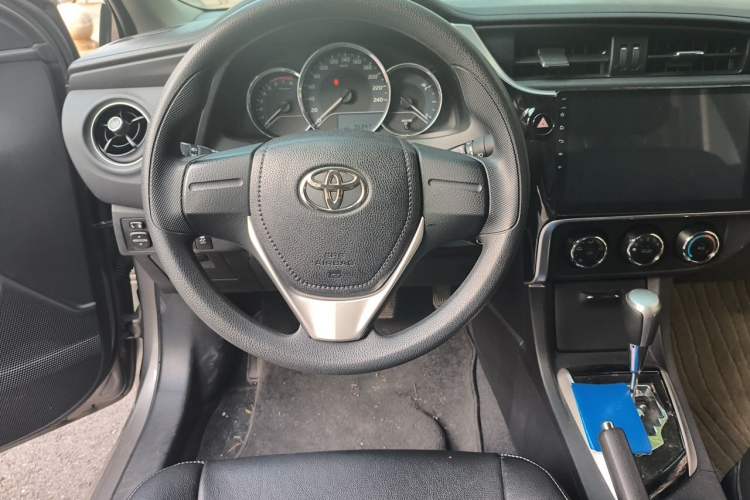 Used Toyota Corolla 2017 1.2T CVT GL Steering Wheel