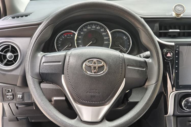 Used Toyota Corolla 2017 Revised Version 1.2T S-CVT GL Steering Wheel