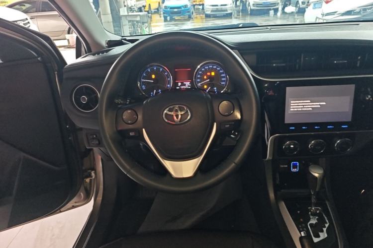 Used Toyota Corolla 2017 Revised Version 1.2T S-CVT GL-i Steering Wheel