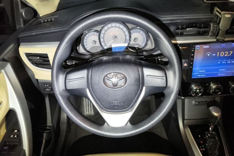 Used Toyota Corolla 2017 1.6L CVT GL Steering Wheel