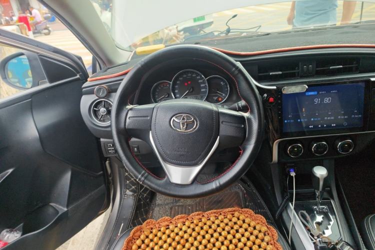 Used Toyota Corolla 2017 Revised Version 1.2T S-CVT GL Steering Wheel