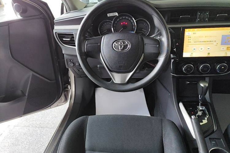 Used Toyota Corolla 2017 1.6L CVT GL Steering Wheel