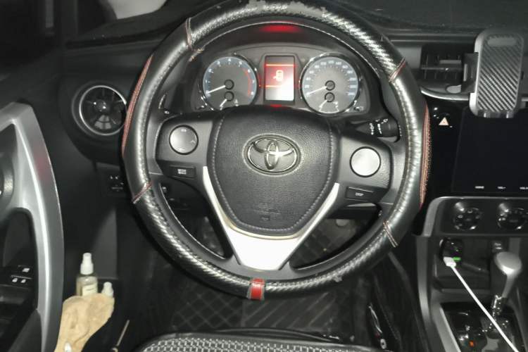 Used Toyota Corolla 2017 Revised Version 1.2T S-CVT GL-i Steering Wheel