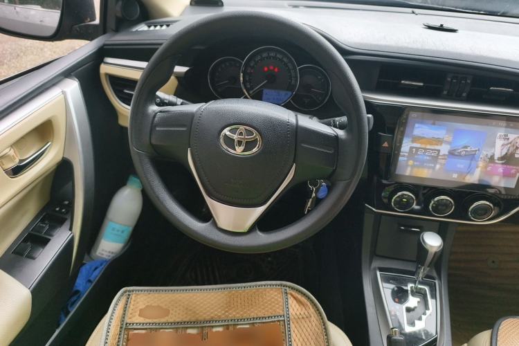 Used Toyota Corolla 2017 1.6L CVT GL Steering Wheel