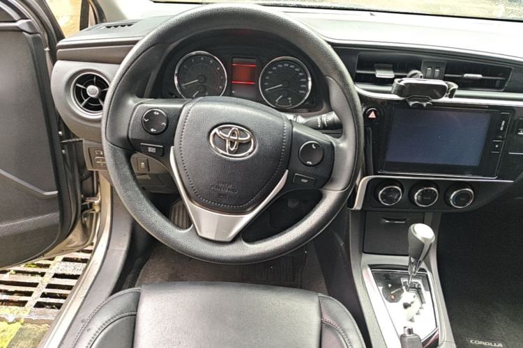 Used Toyota Corolla 2017 Revised Version 1.2T S-CVT GL-i Steering Wheel