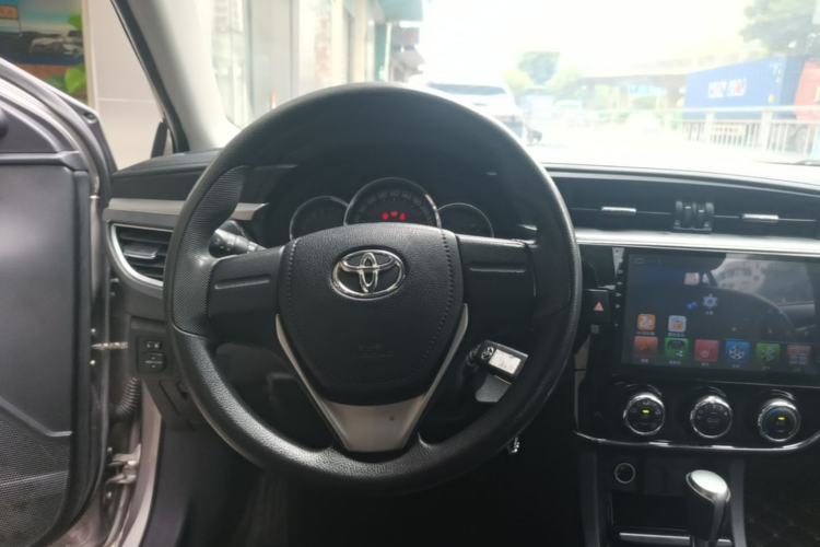 Used Toyota Corolla 2017 Revised Version 1.6L S-CVT GL Steering Wheel