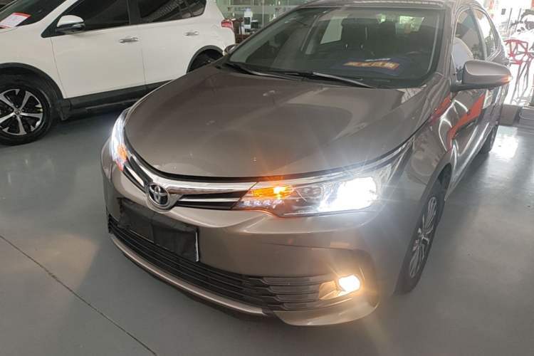 Used Toyota Corolla 2017 Revised Version 1.2T S-CVT GL Guazi used car, China used car export, Used car for sale, Used  cars, Cheapest cars for sale