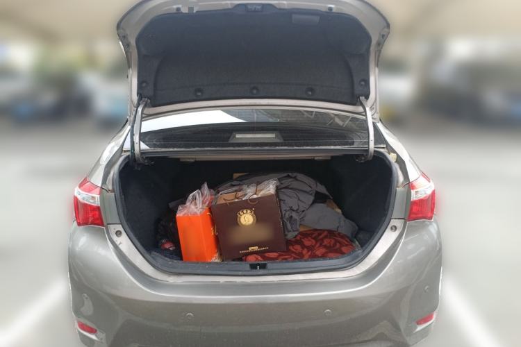 Used Toyota Corolla 2017 1.2T CVT GL-i Trunk