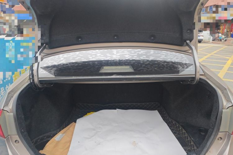 Used Toyota Corolla 2017 Revised Version 1.2T S-CVT GL Trunk