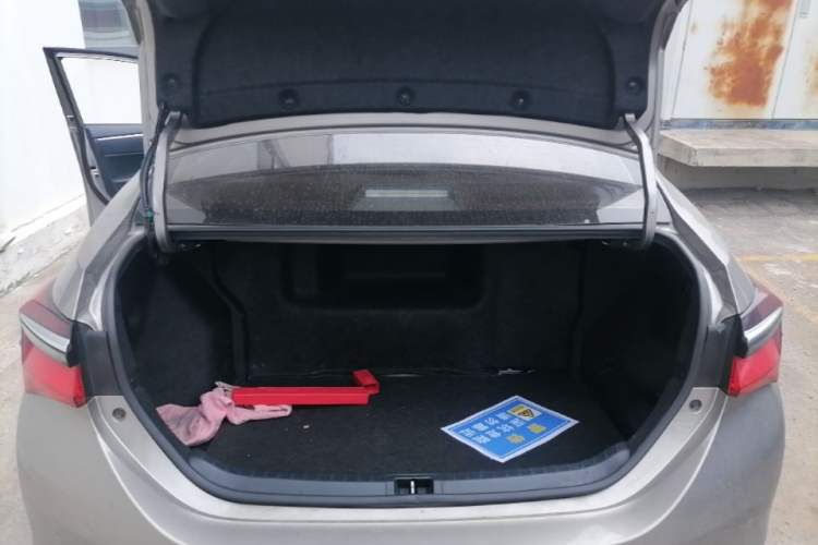 Used Toyota Corolla 2017 Revised Dual-Engine 1.8L E-CVT Elite Edition Trunk