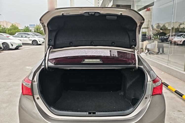 Used Toyota Corolla 2017 Revised Version 1.2T S-CVT GL-i Trunk