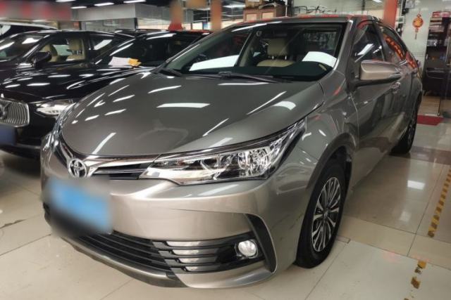 Ojetý Toyota Corolla 2017 Revised Version 1.2T S-CVT GL