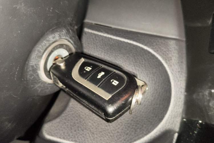 Used Toyota Corolla 2017 1.6L CVT GL Vehicle Key