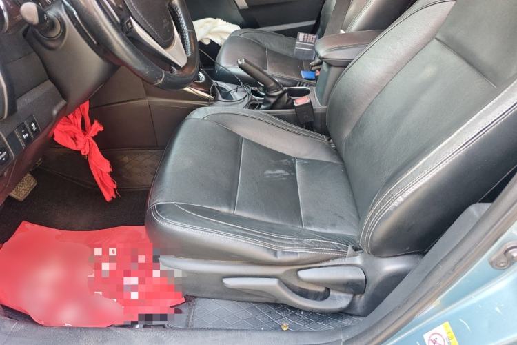 Used Toyota Corolla 2017 Revised Dual-Engine 1.8L E-CVT Elite Edition Left Front Seat