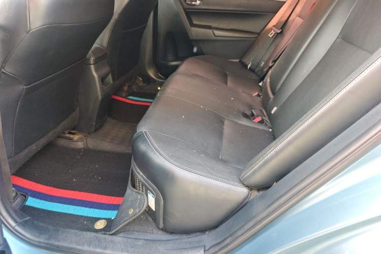 Used Toyota Corolla 2017 Revised Dual-Engine 1.8L E-CVT Elite Edition Left Rear Seat