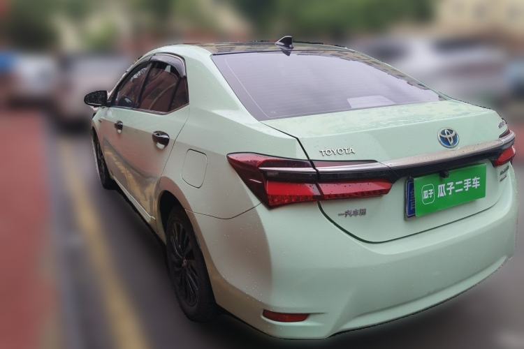 Used Toyota Corolla 2017 Revised Dual-Engine 1.8L E-CVT Flagship Edition Rear Left 45 Deg