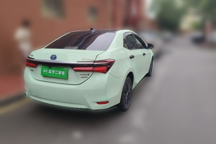 Used Toyota Corolla 2017 Revised Dual-Engine 1.8L E-CVT Flagship Edition Rear Right 45 Deg