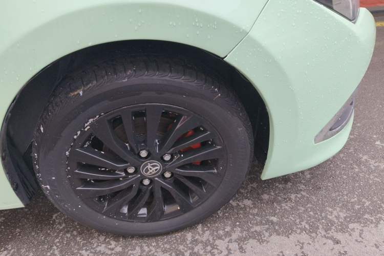 Used Toyota Corolla 2017 Revised Dual-Engine 1.8L E-CVT Flagship Edition Right Front Wheel Hub