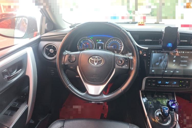 Used Toyota Corolla 2017 Revised Dual-Engine 1.8L E-CVT Elite Edition Steering Wheel