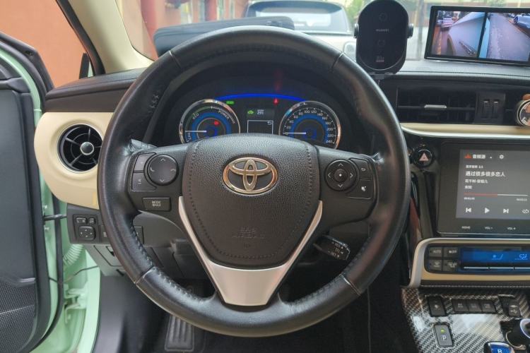 Used Toyota Corolla 2017 Revised Dual-Engine 1.8L E-CVT Flagship Edition Steering Wheel