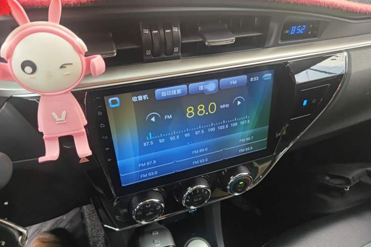 Used Toyota Corolla 2017 1.2T CVT GL-i Audio And AC Panel