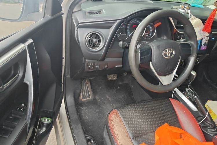 Used Toyota Corolla 2017 Revised Version 1.2T S-CVT GL Driver Seat