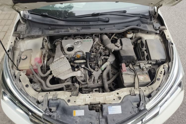 Used Toyota Corolla 2017 Revised Version 1.2T S-CVT GL Engine Bay