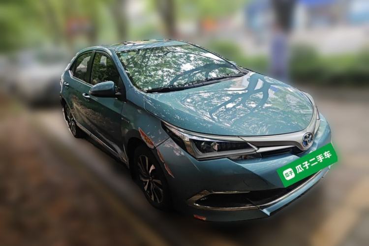 Used Toyota Corolla 2017 Revised Dual-Engine 1.8L E-CVT Elite Edition Front Right 45 Deg